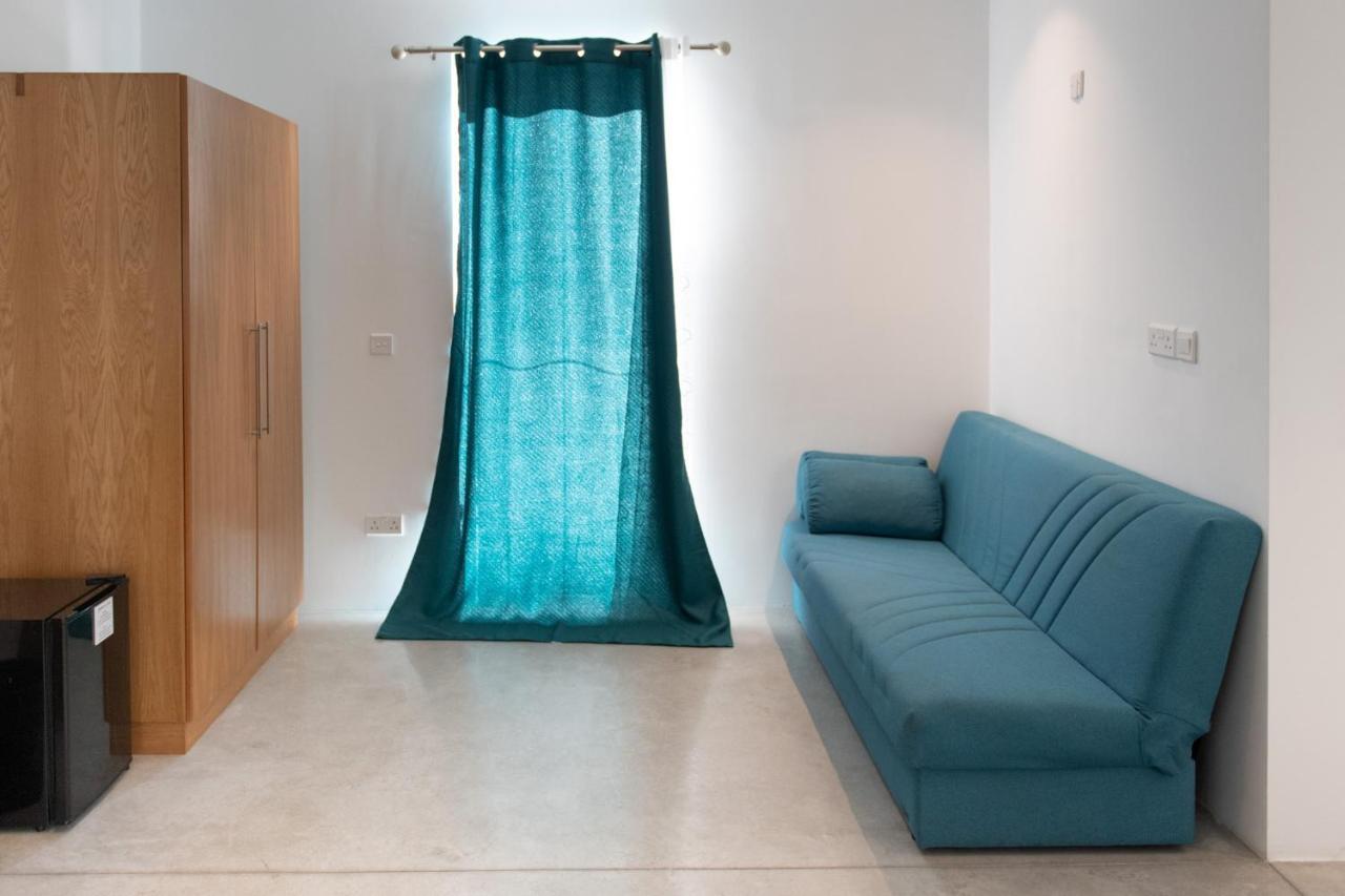 Privilege Suite Pieta Exterior photo